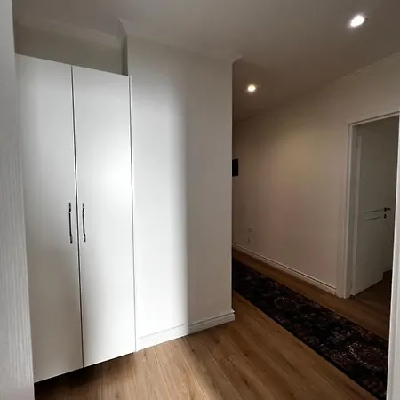 Noa's Happy Place Apartment